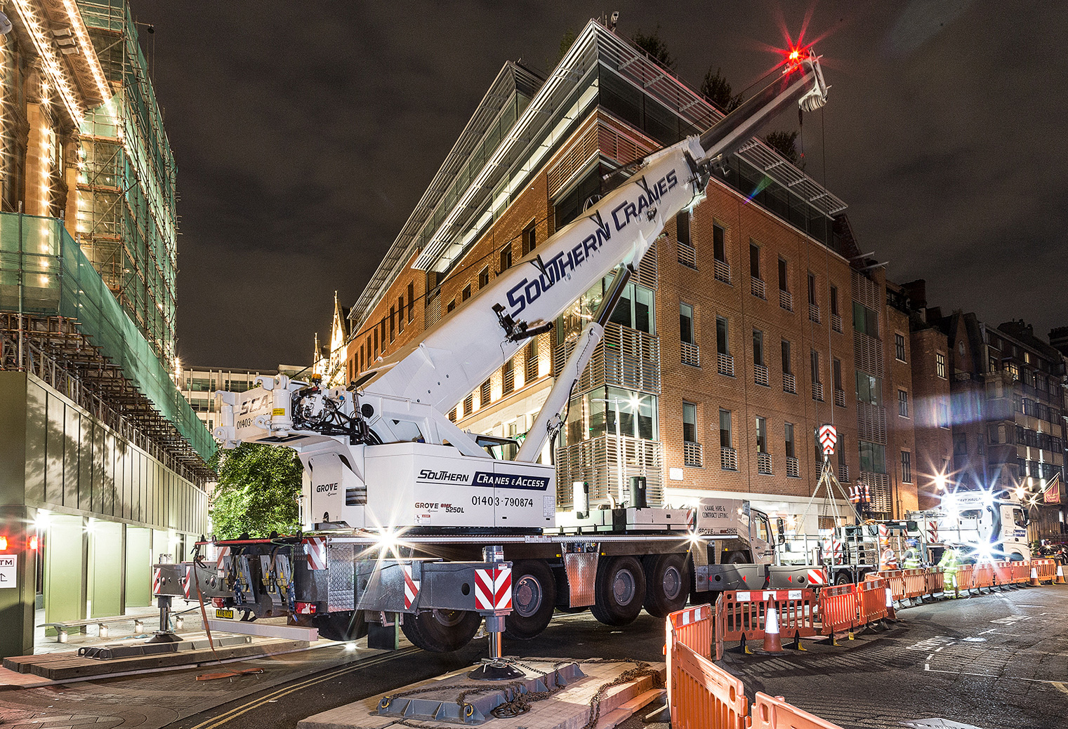Southern Cranes & Access - contract lifting, Sussex, Surrey, London, South East England