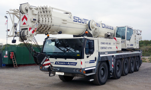 Liebherr LTM1095 mobile crane
