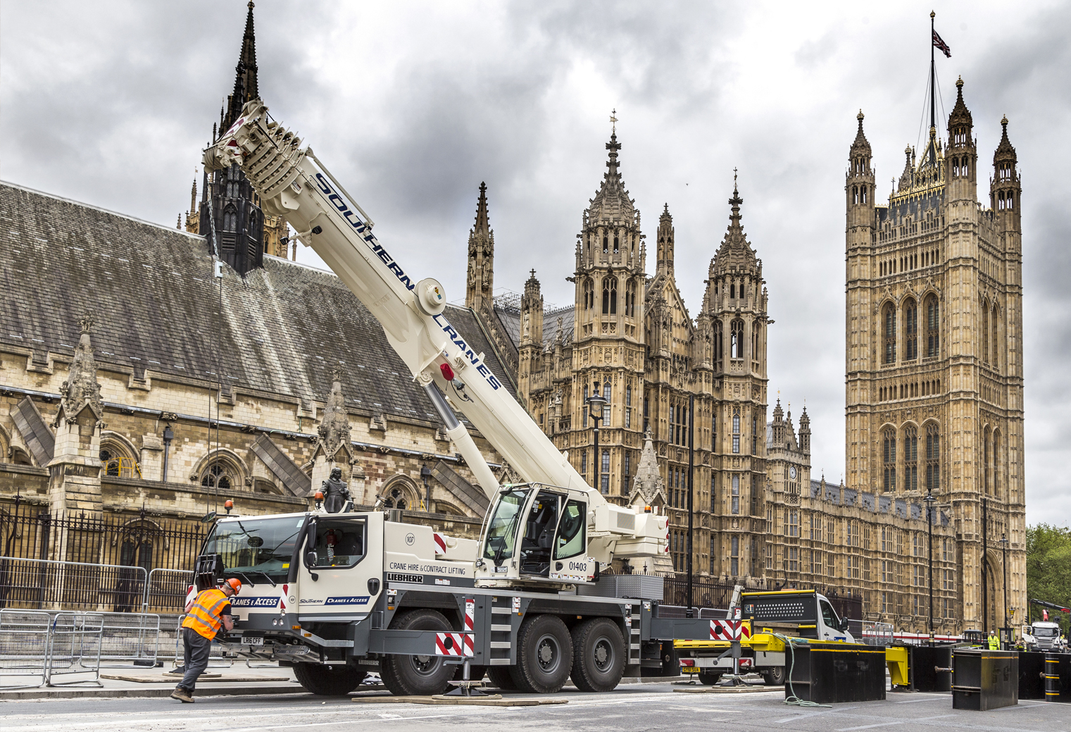 Why choose Southern Cranes & Access