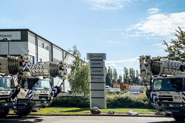 New Grove mobile cranes added to the fleet