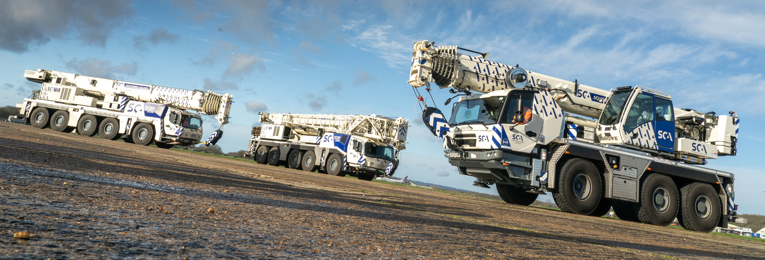 Mobile crane hire services from Southern Cranes & Access