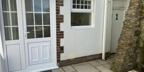 Apartment 1 - Entrance